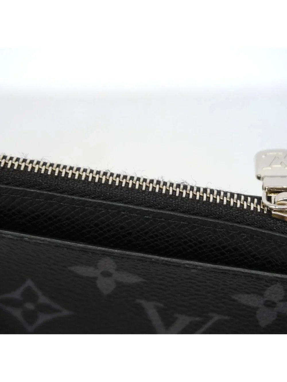 Louis Vuitton Coin Purse Taigarama Card Case Black